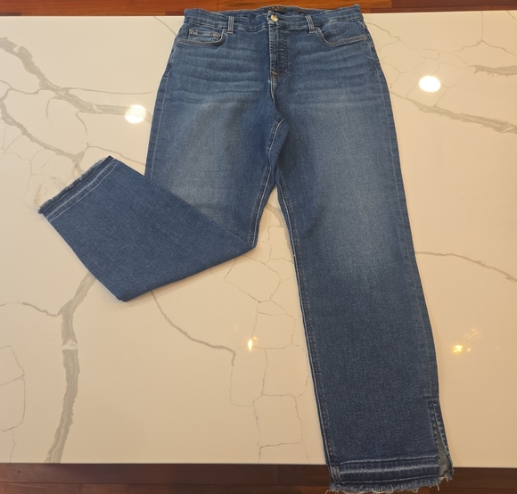 7 For All Mankind Jen 7 Ankle Straight Stretch Medium Wash Blue Size 14 - Picture 1 of 9